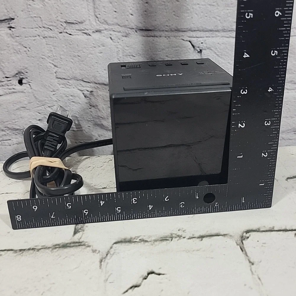 Sony ICF-C1 Desktop Alarm Clock AM FM Radio Black Sony Digital Display Tested